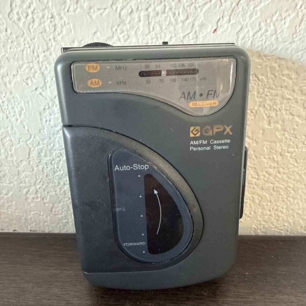 GPX Gran Prix AM/FM Cassette Personal Stereo C3120